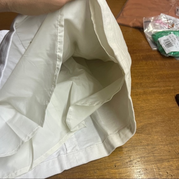 Jcrew factory Corduroy button-front mini skirt
Item BA838 - Picture 6 of 8